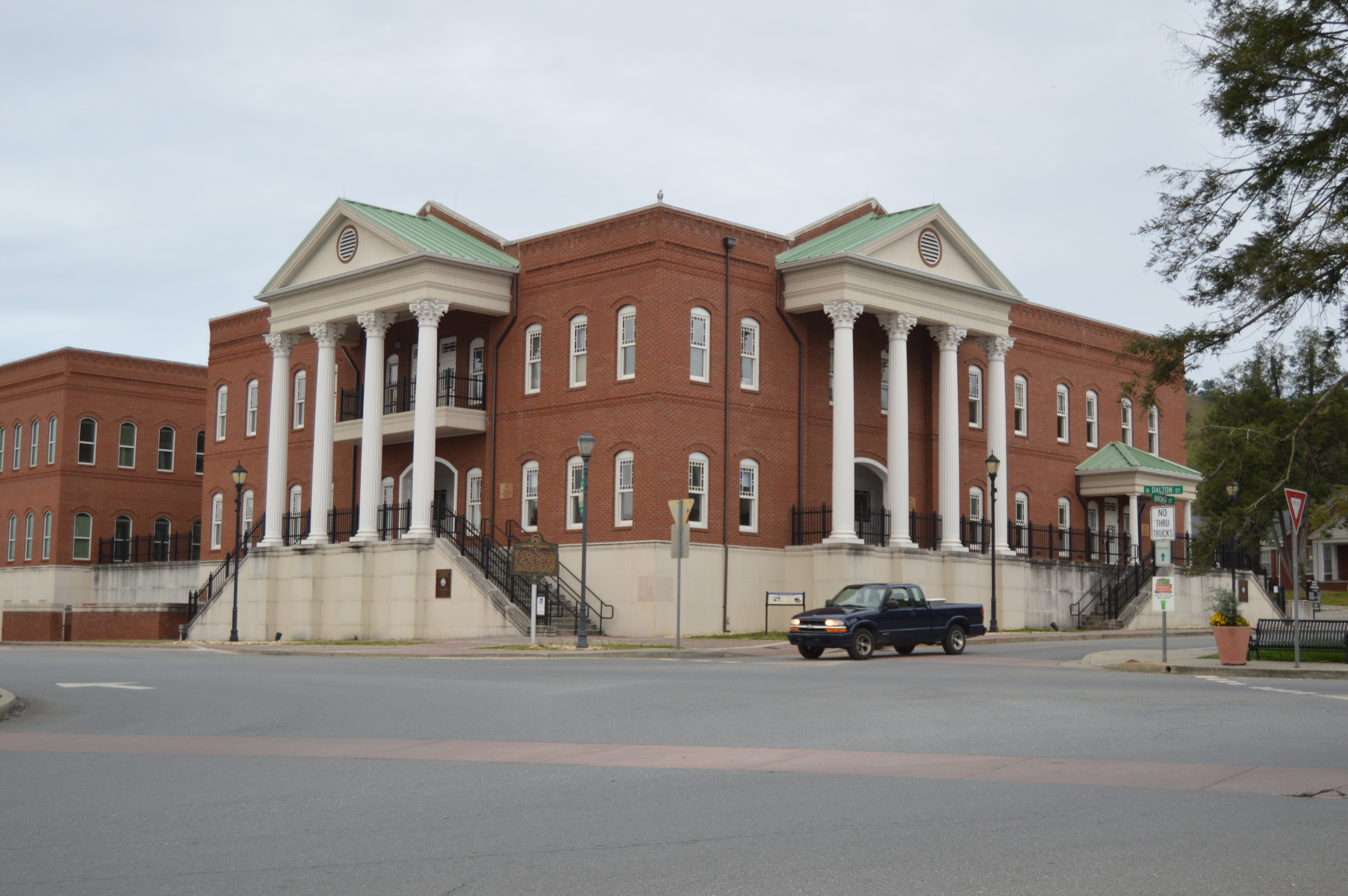 Gilmer County Courthouse on the square in Ellijay, Georgia