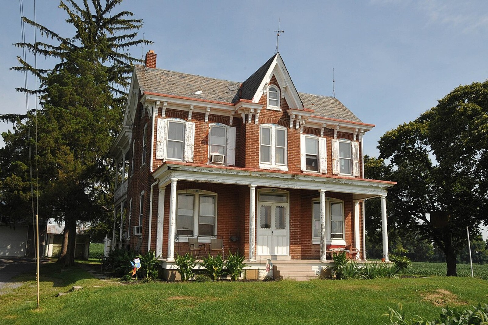 Historic brick farmhouse in Maxatawny Township