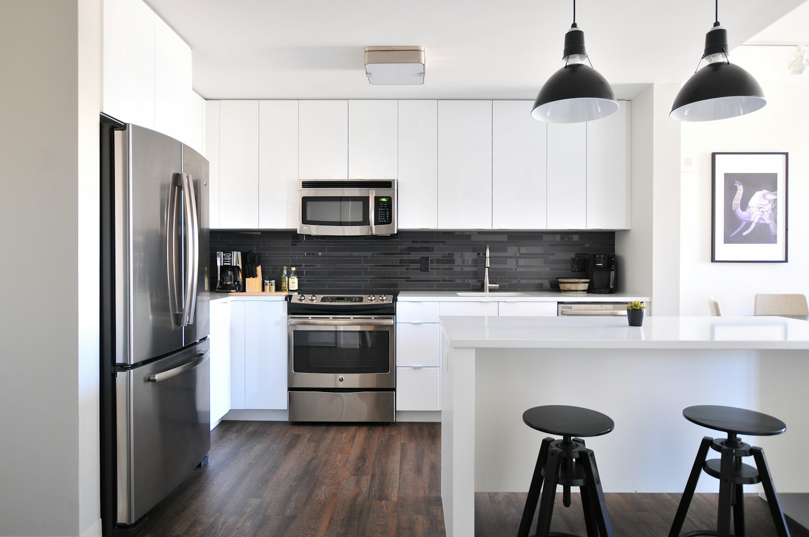 Short-term rental kitchen