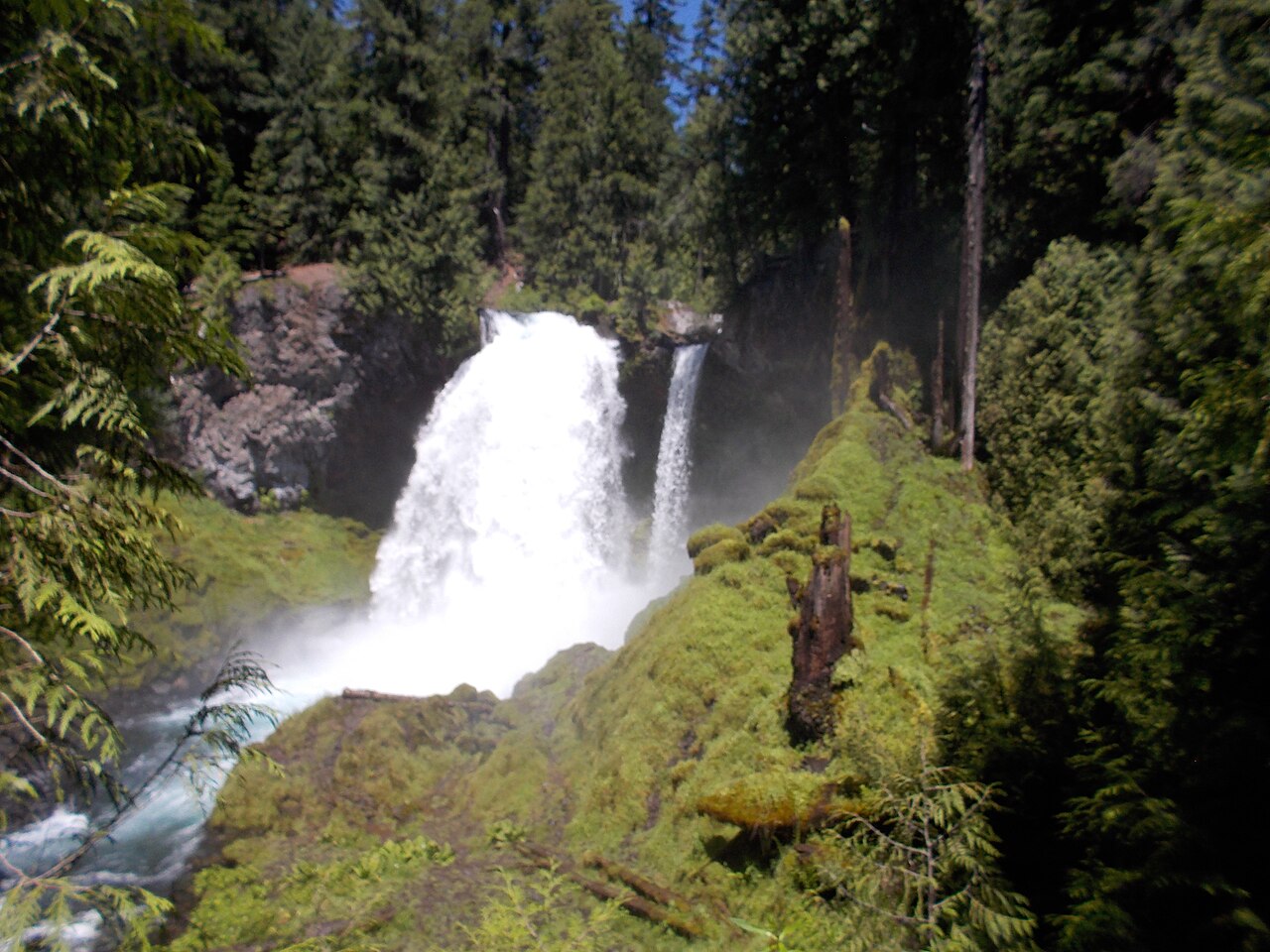 Sahalie Falls on the McKenzie River, Oregon.