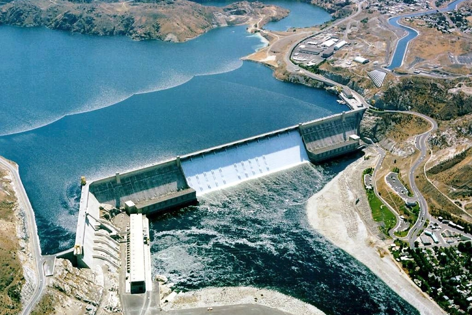 Aerial view of Grand Coulee Dam on the Columbia River