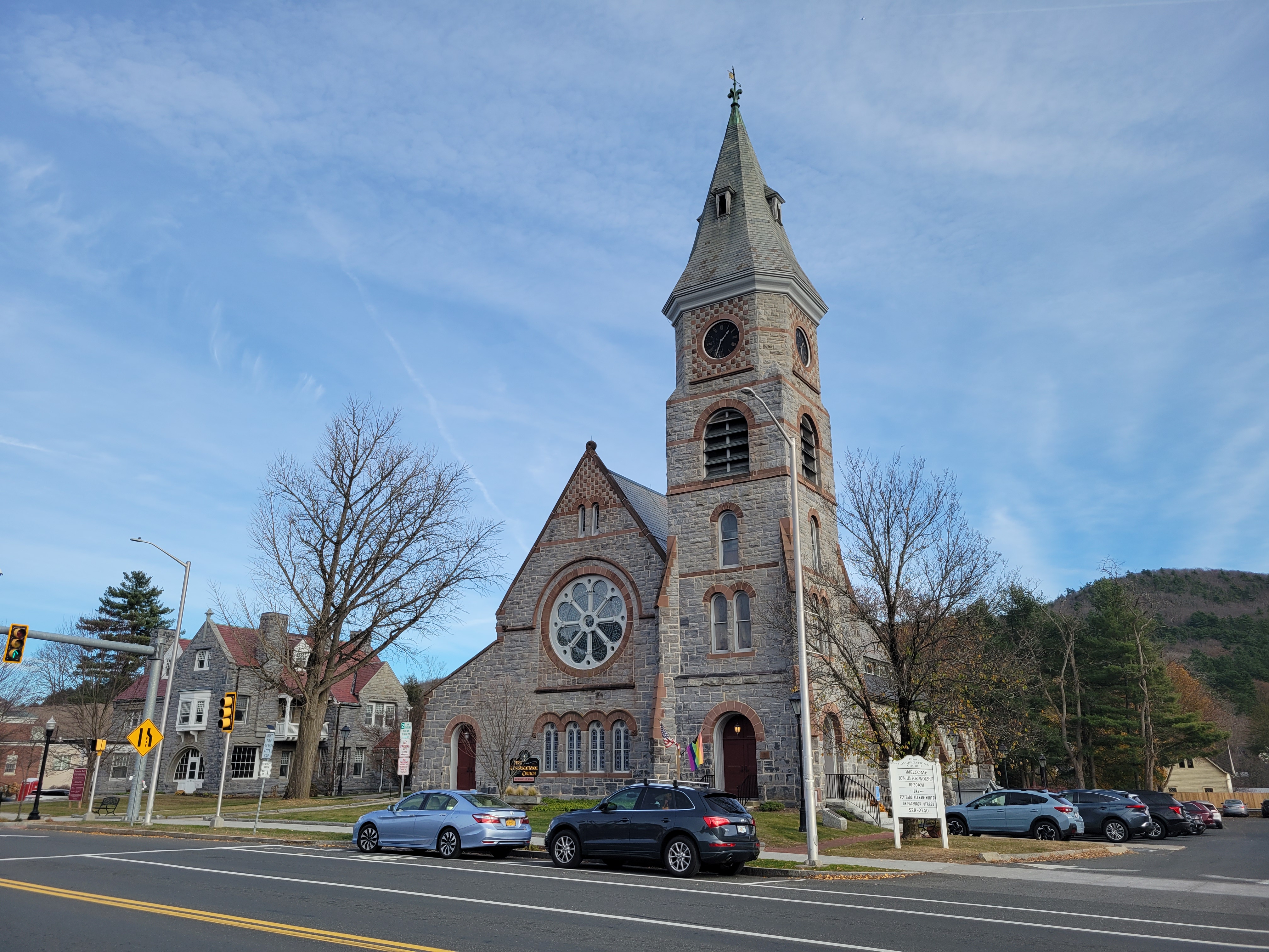 First Congregational Church in Great Barrington, Massachusetts. Wikimedia Commons, location in title.