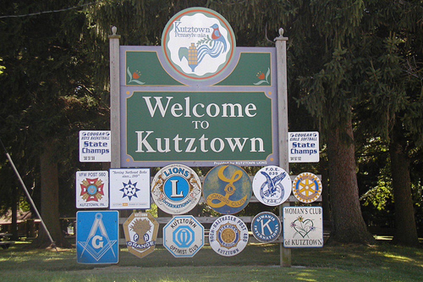 Welcome to Kutztown Pennsylvania sign