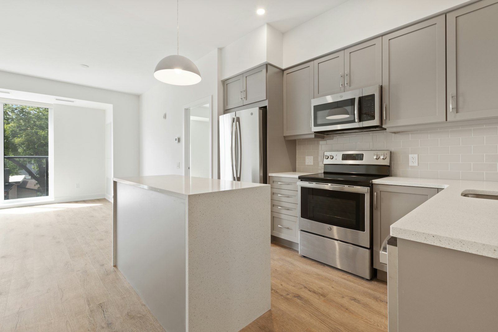 Open kitchen, no faces