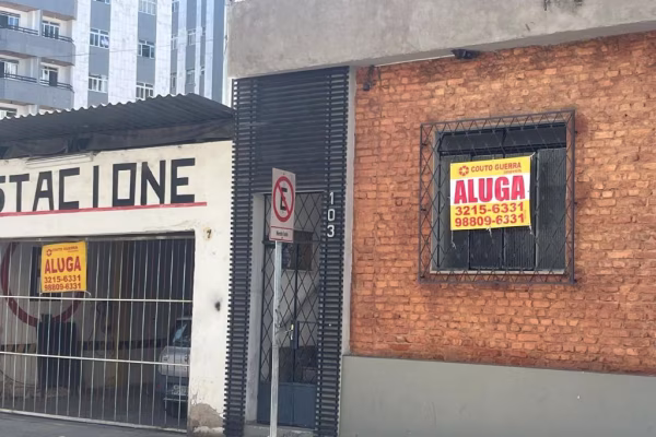 Excelente locação comercial no centro!!