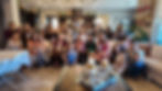 Grupo de mujeres en la iglesia bíblica bautista en Henderson.