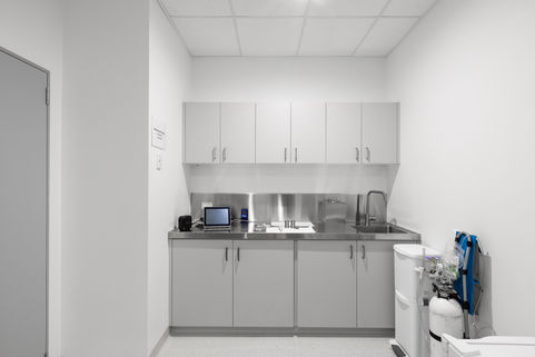 Mermaid Molecular Imaging
Mermaid Beach fitout by Belnic Constructions