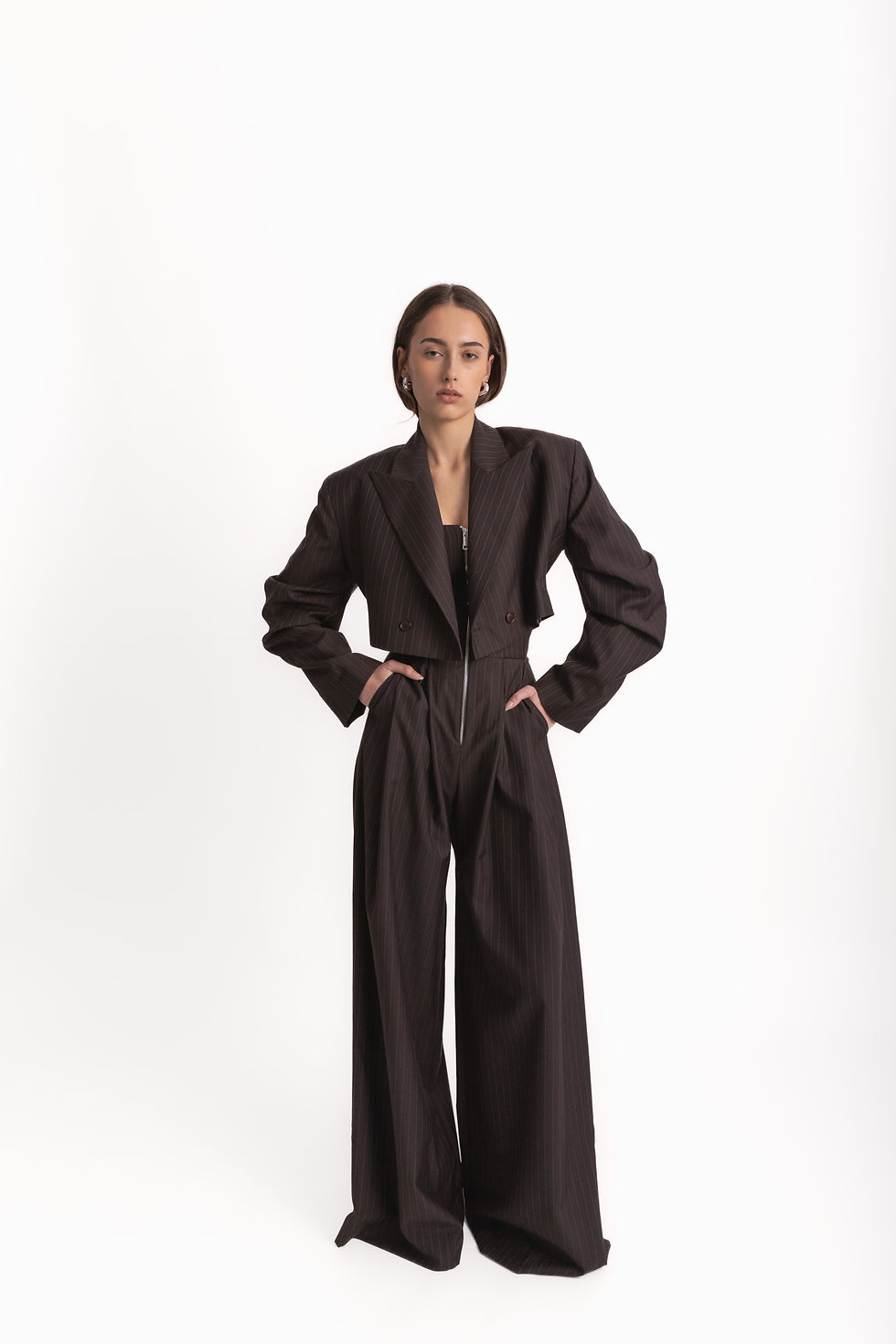Thumbnail: Cropped balloon sleeve blazer