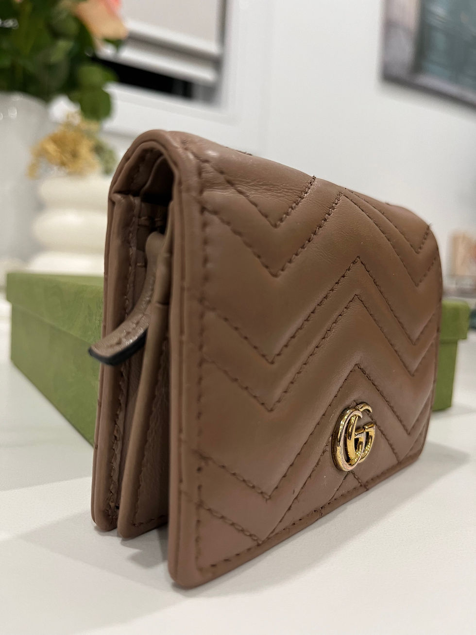 Thumbnail: GUCCI GG Marmont quilted purse wallet 
