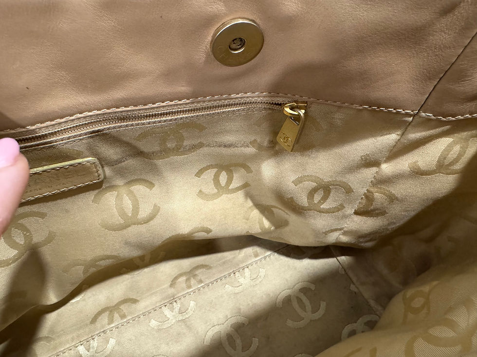 Thumbnail: Pre-Owned  Chanel Wild Stitch Tote Bag 