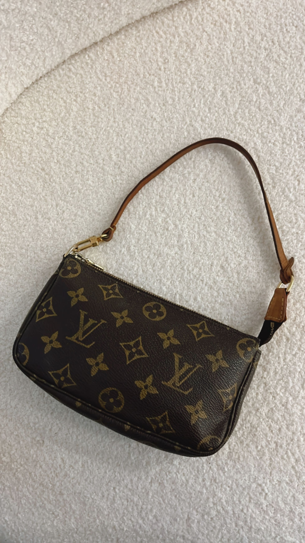 Thumbnail: Louis Vuitton  Mini Pochette  Accessories 