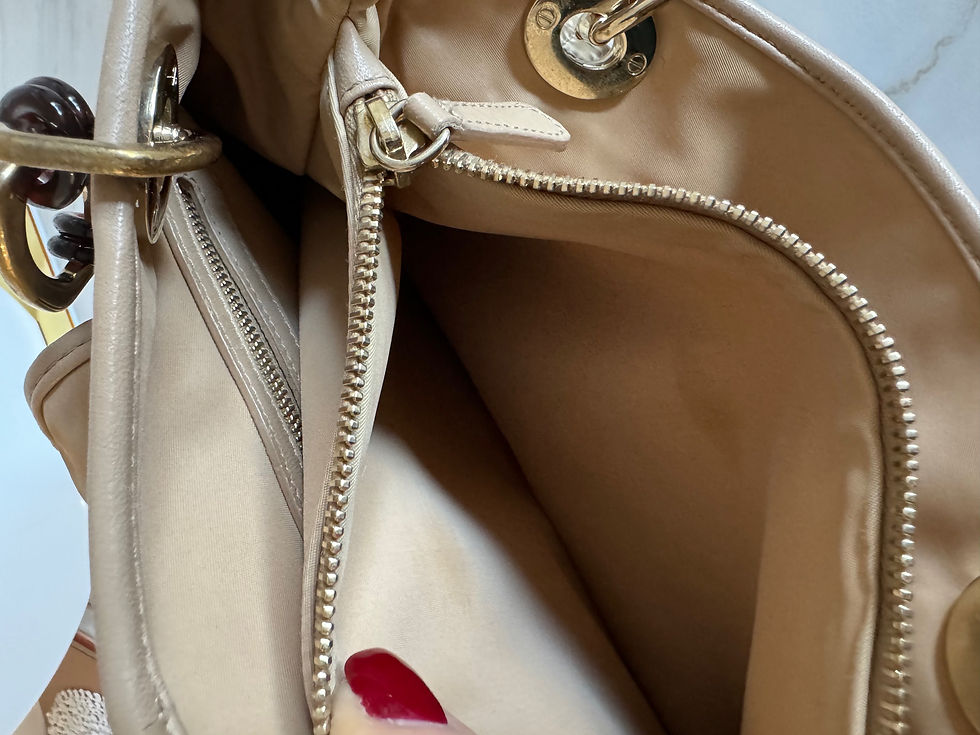 Thumbnail: Christian Dior Charming Lock 