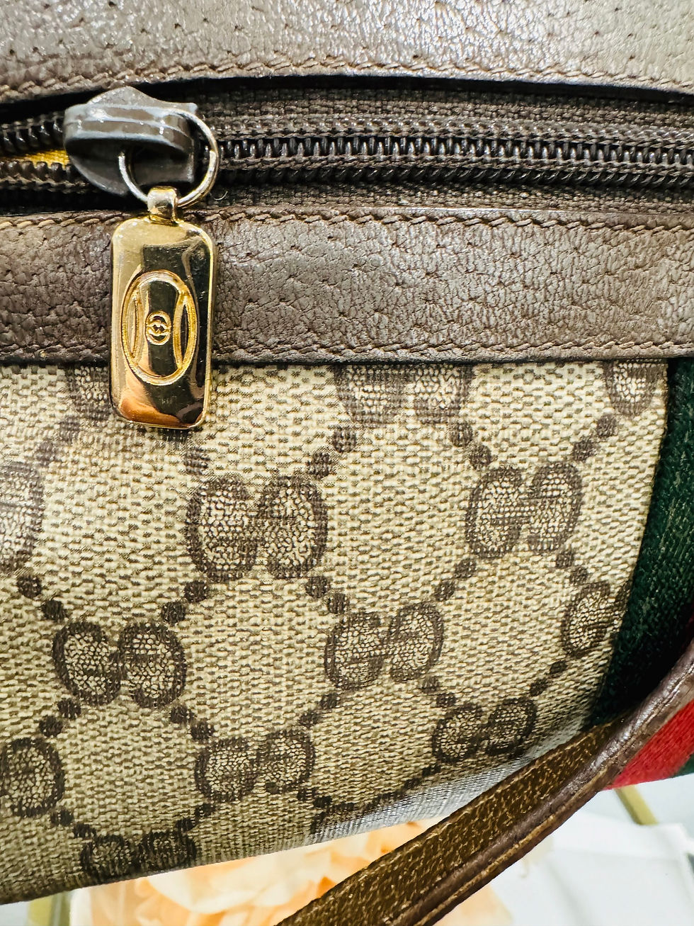 Thumbnail: Gucci Supreme Camera Crossbody bag from 1998