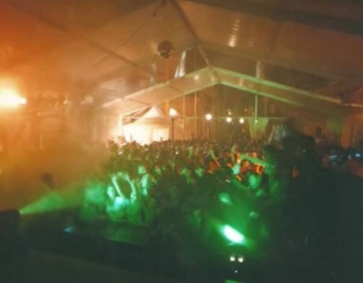 Tiftakarhom il-parties ta’ qabel il-festa taħt it-tinda?