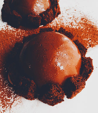 Petits Gateaux by Brenda