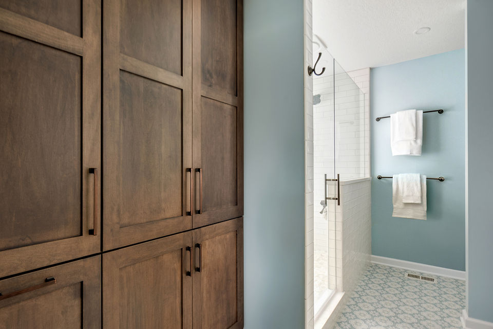 shower, bathroom storage, towels, shower