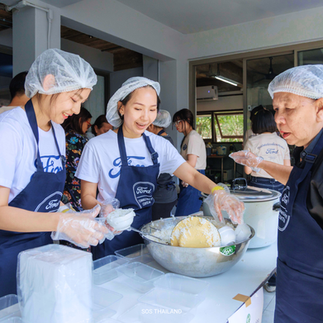Rescue Kitchen Activity at Ford Community Center, Bangkok