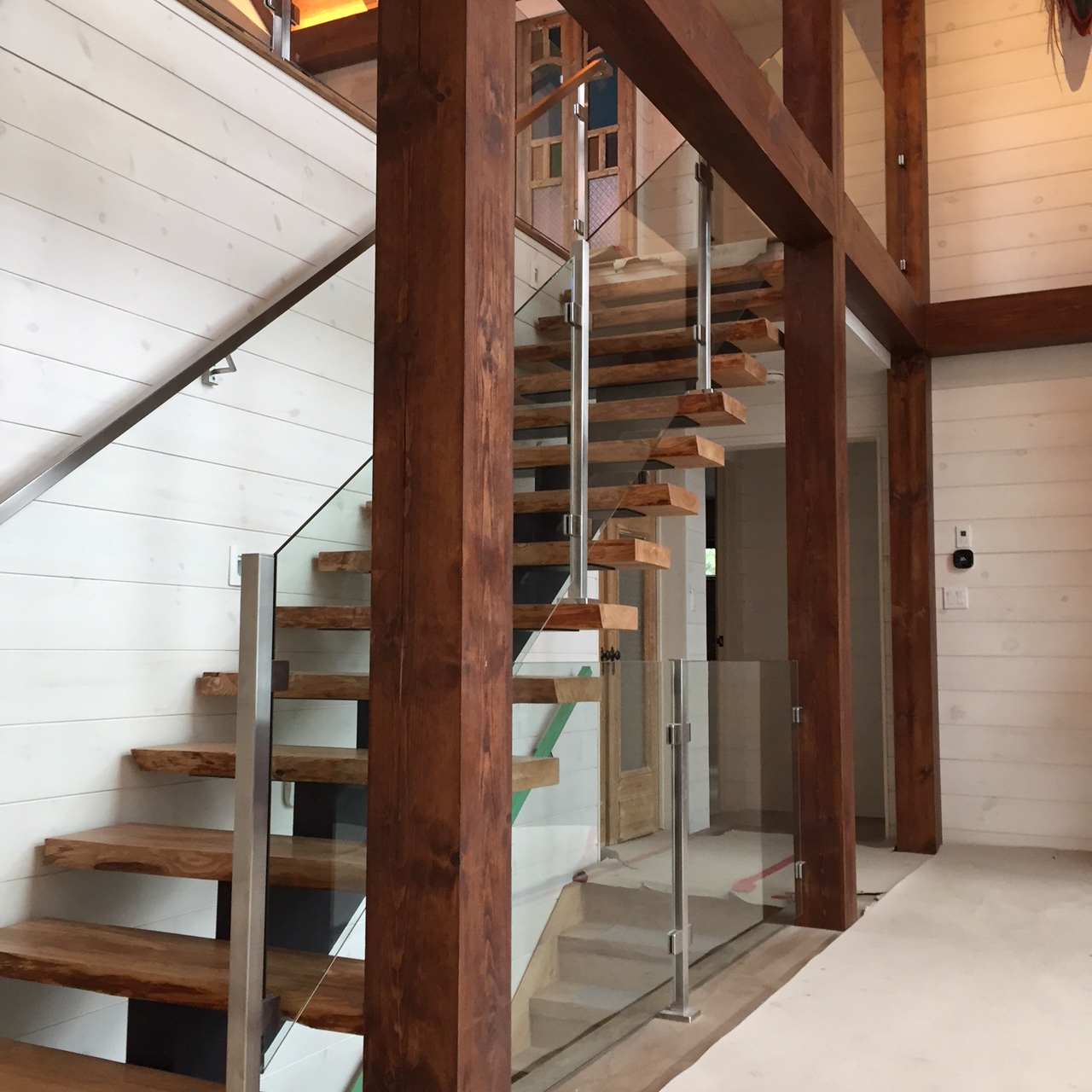Custom Stairs & Railings | Orillia | Creative Design Stairs & Railings : A amazing picture showing a gorgeous view. Its colors are just striking and mix ideally. Its composition looks great, and the features are also extremely sharp.