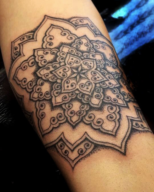 mandala tattoo by albattoss