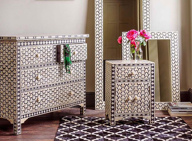 Thisnis bone inlay furniture. Which is made by Wooden boen and Resin. its Handmade tradional furniture made byblocal artisian.