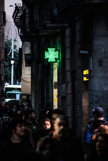 barcelona, spain, barcelona spain, barcelona pharmacy, barcelona green cross
