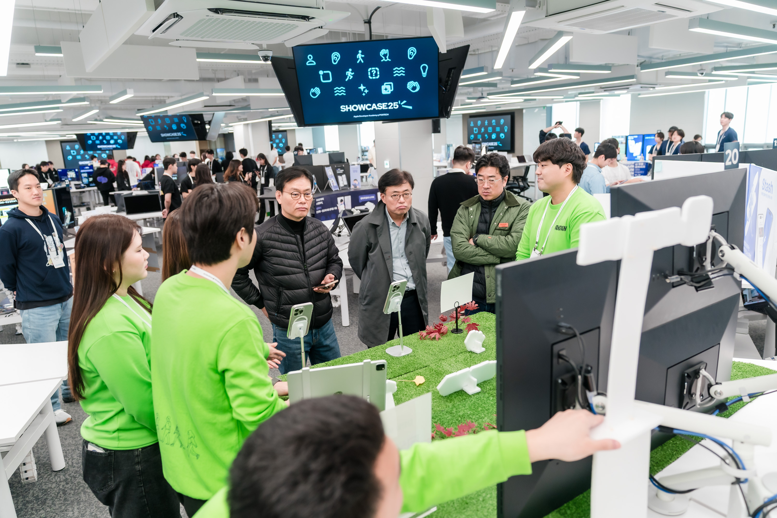 Apple 디벨로퍼 아카데미 - 전문가도 극찬한 그 앱, 9개월 만에 만들었다…애플 디벨로퍼 아카데미 가보니