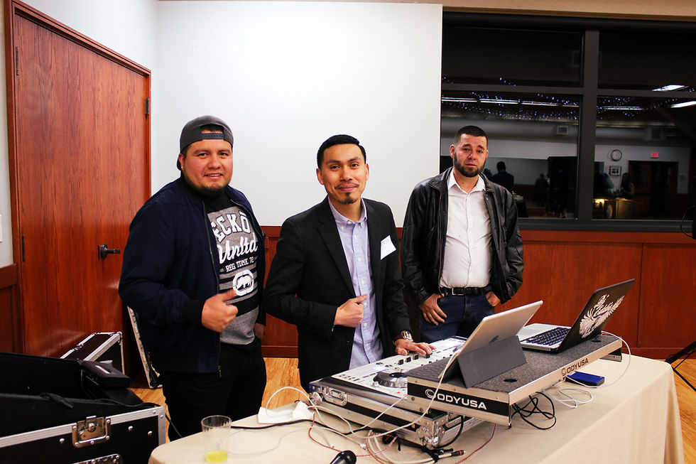 Dj Eddie (Middle)