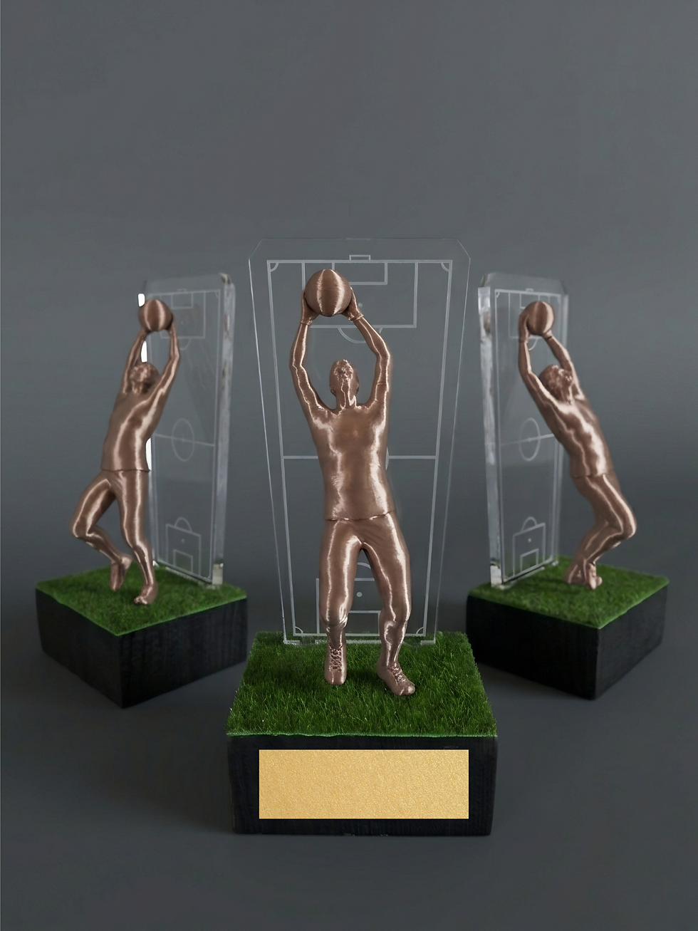 Trofeo Portiere 3D: scultura a tutto tondo vista da ogni lato, premio calcio parata in legno e stampa 3D.