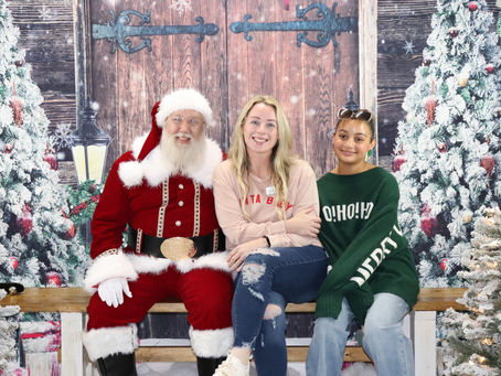 Free Photos with Santa: A Wonderful Community Event!