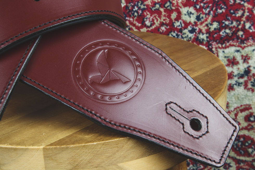 Thumbnail: Premium Leather Guitar Strap Burgundy