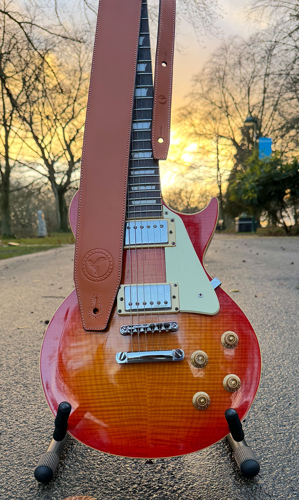 orange premium leather guitar strap_edited.jpg