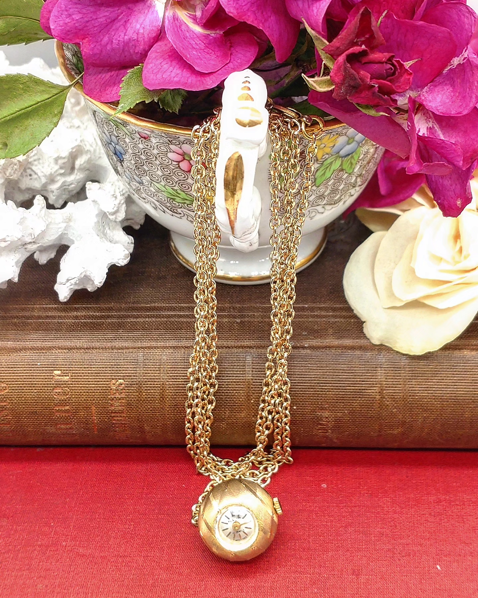 Vintage pendant watch