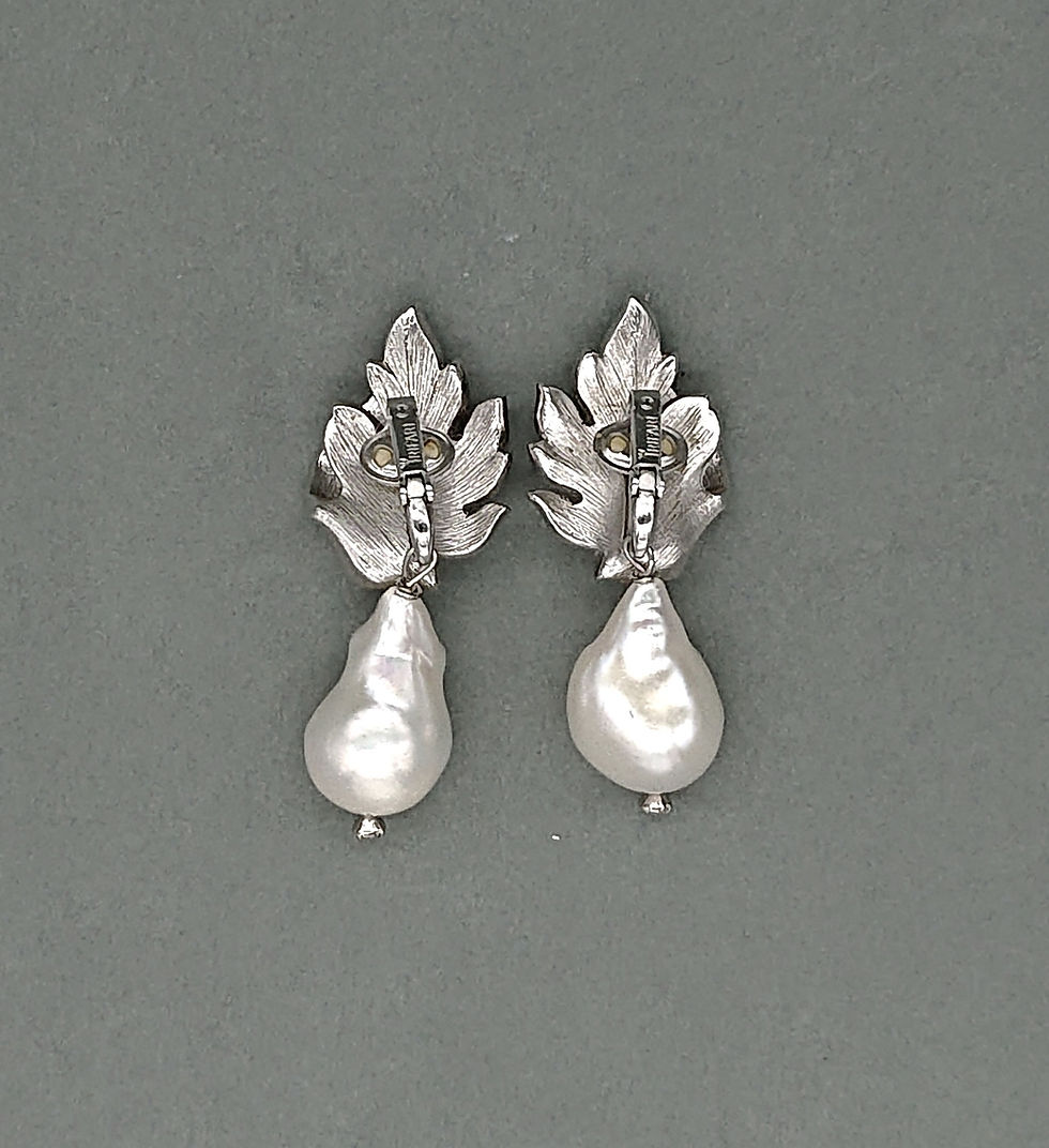 Thumbnail: Vintage Trifari with freshwater pearls