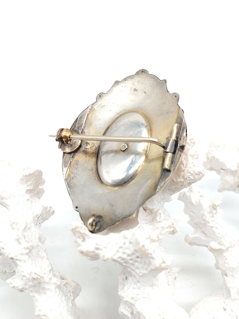 Thumbnail: Victorian pin 