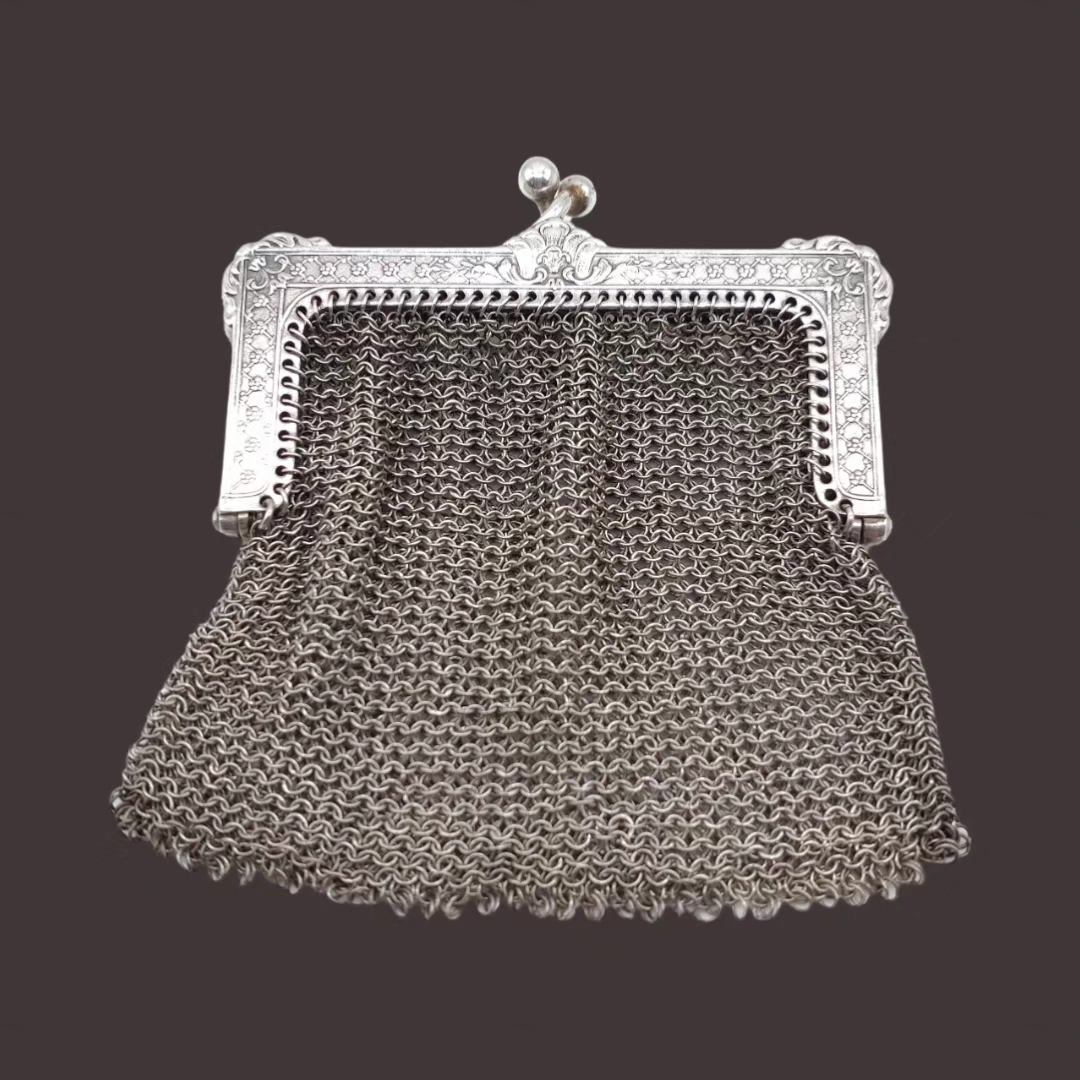 Vintage petite mesh purse 