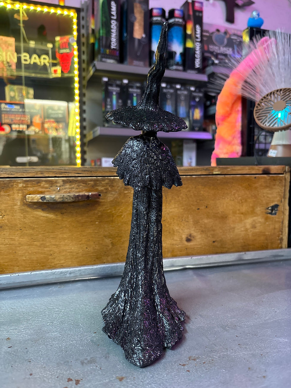 Thumbnail: Glitter witch 