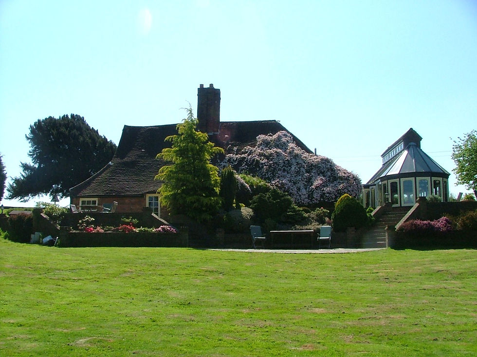 Farmhouse and Conserv