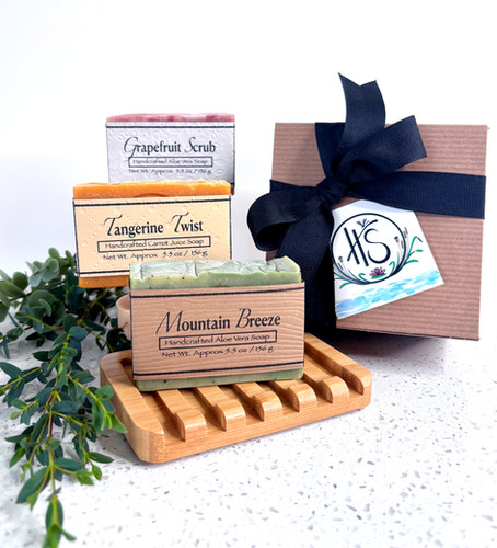 Gift Box of 3 Soaps Plus Dish - Customizable Gift of 3 Large Bars
