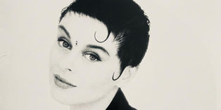 Lisa Stansfield「All Around The World」の誕生秘話|みんなに笑われた「Been around the world and I, I, I」という名フレーズ