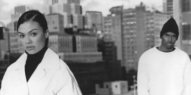 グルーヴ・セオリーの"Tell Me"は、元々はトレイ・ロレンツの為に書いた楽曲。「だから自分では歌いたくなかった」