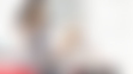 Ceraadi|'90年代R&Bをイメージした"Loyal"は、「ある事」の為に急遽作られた楽曲だった。