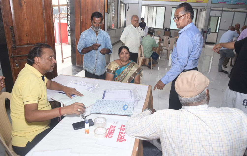 Shubhsita Foundation associated itself with two other foundations to organise a Mega Medical Camp in Bhayender East.