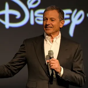 Disney to Begin Layoffs of 7,000 Cast This Week.