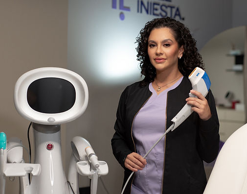 Doctora Itzel Iniesta en Mérida