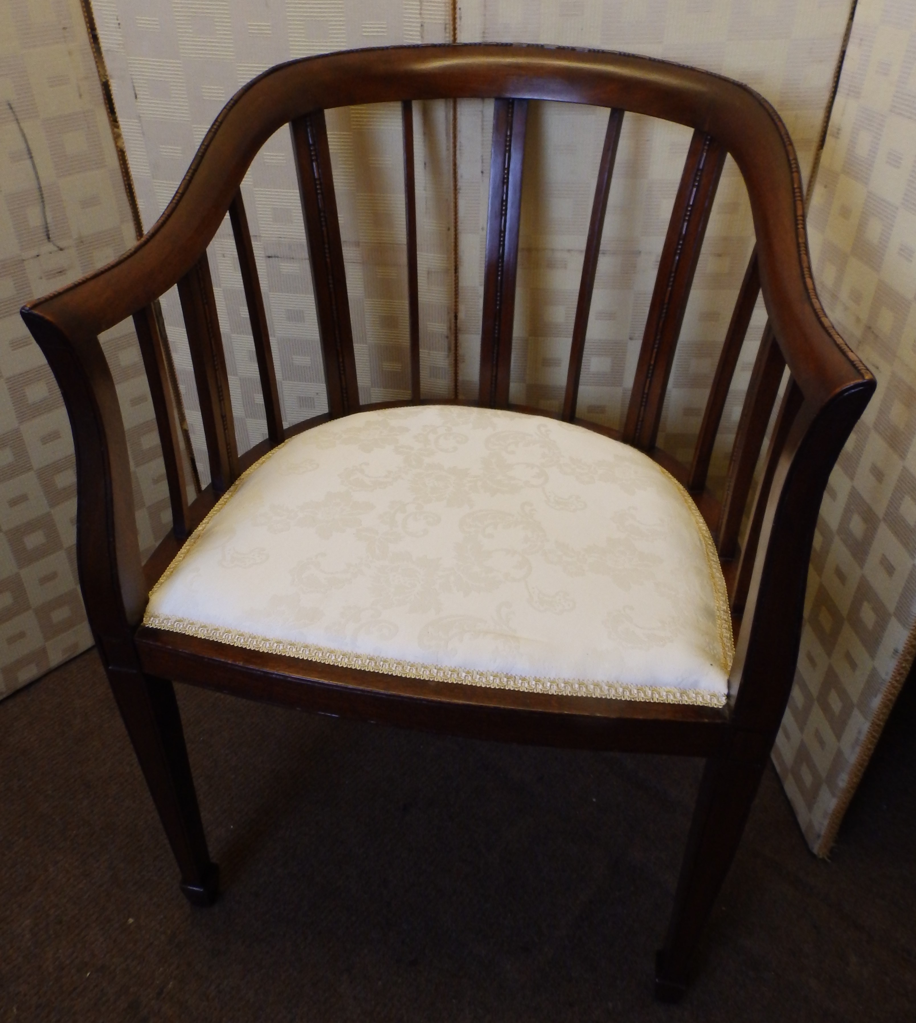 Edwardian tub chair