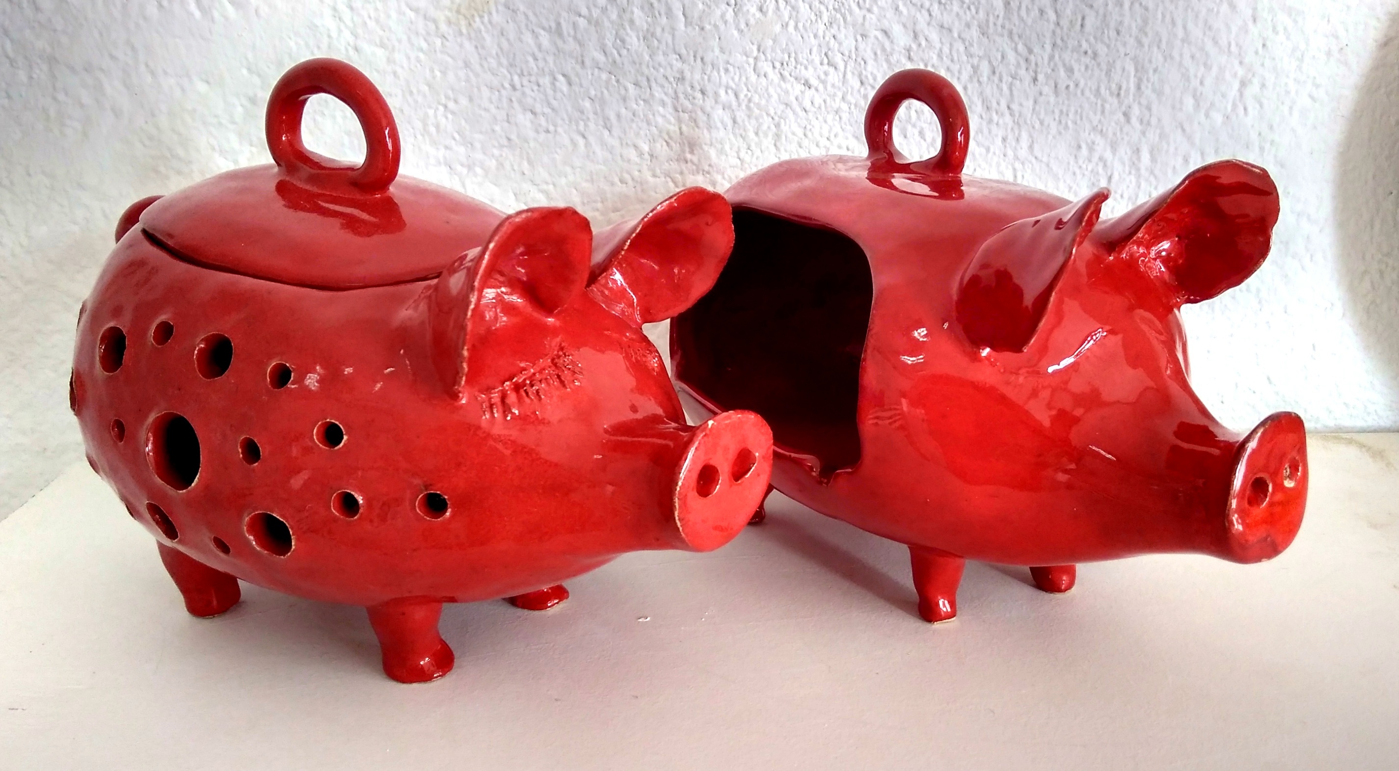 Garlic pot and salt pig by Elaine
