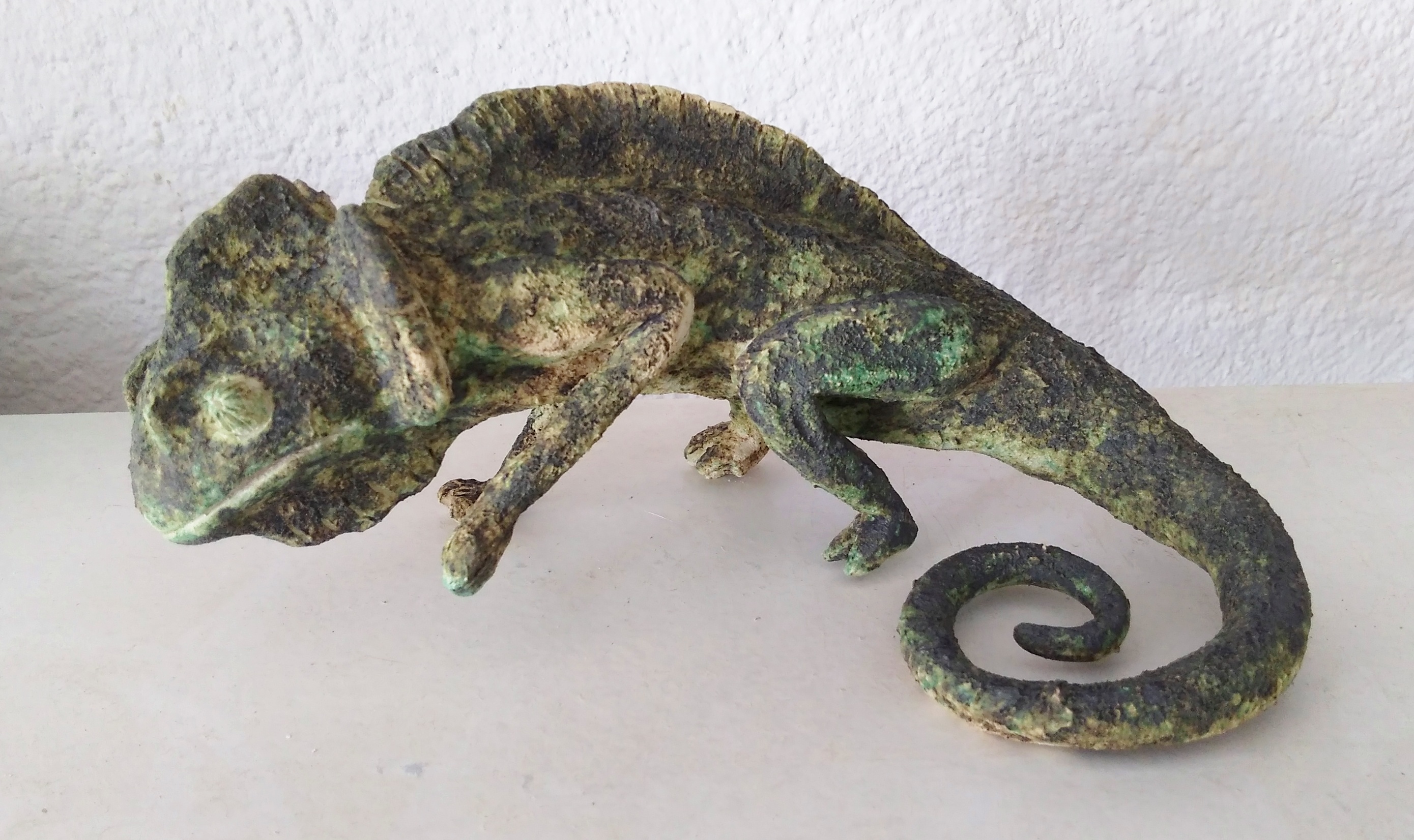 Chameleon sculpture by Sylvia