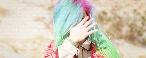 5826489_orig.gif