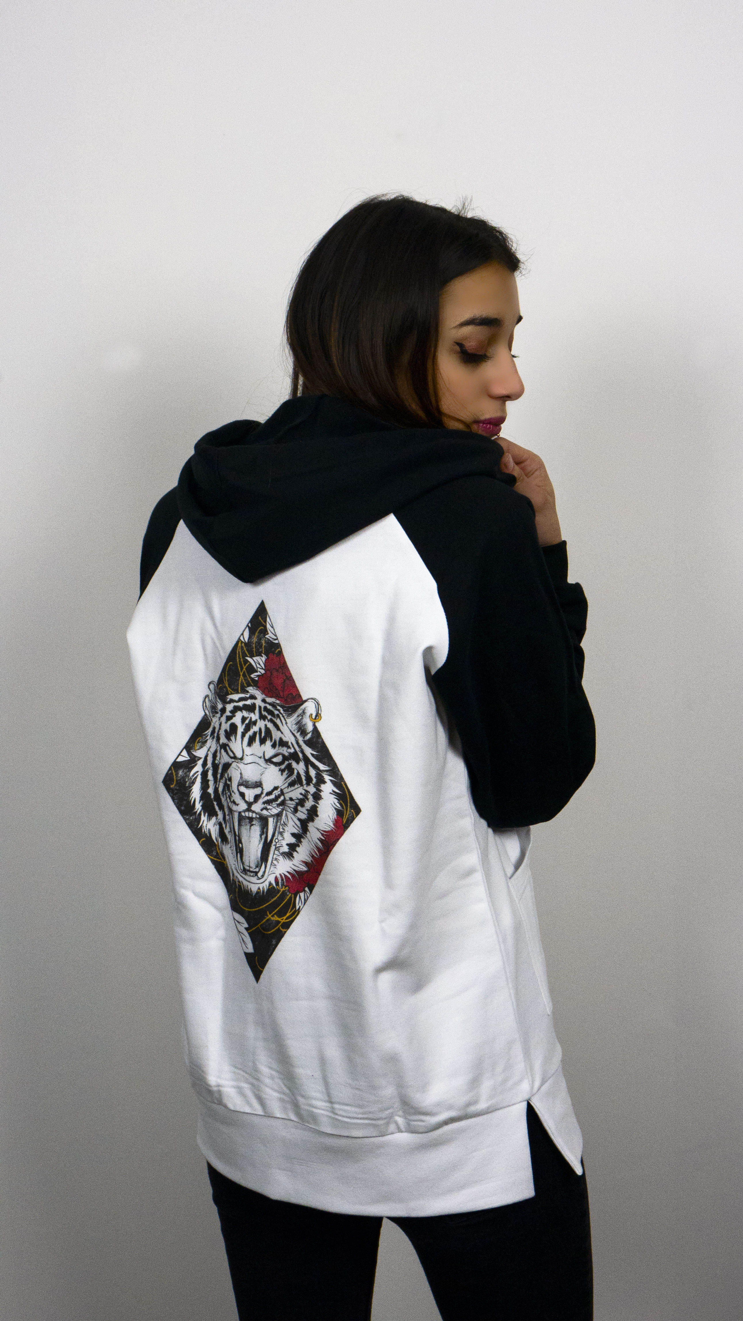 Pullover Hoodie Raglan - Tiger