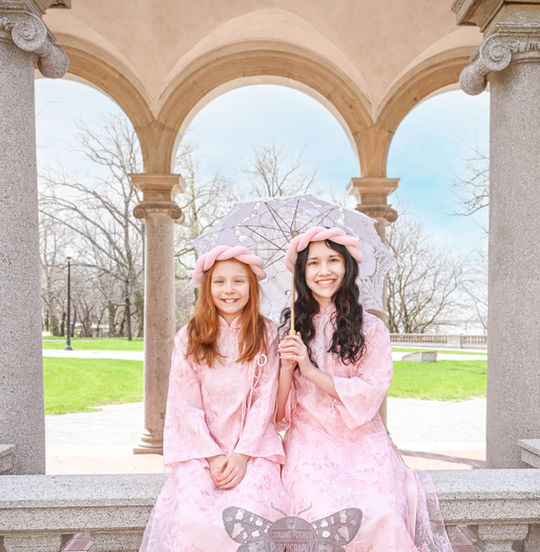 Spring Sibling Portraits